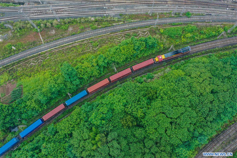 Chine : trains de fret Chine-Laos à Chongqing