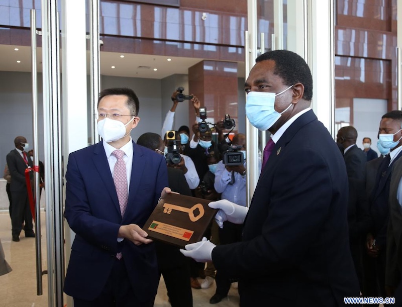 La Zambie inaugure un centre de conférence moderne financé par la Chine