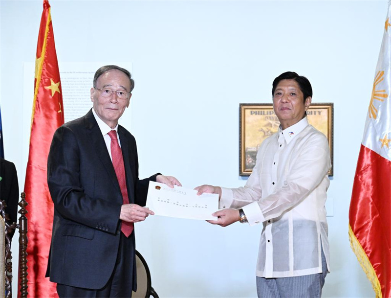 Le vice-président chinois présente une proposition en 4 points sur le développement des liens Chine-Philippines