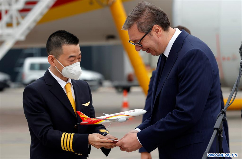 La Chine lance des vols directs vers la Serbie