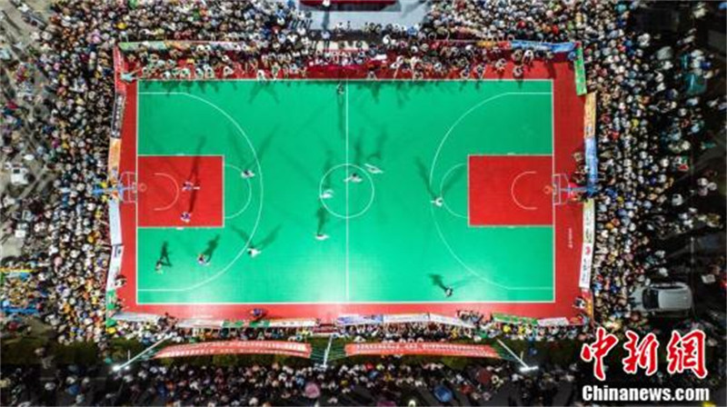 Jiangxi : un match de basket-ball rural organisé à Ruichang