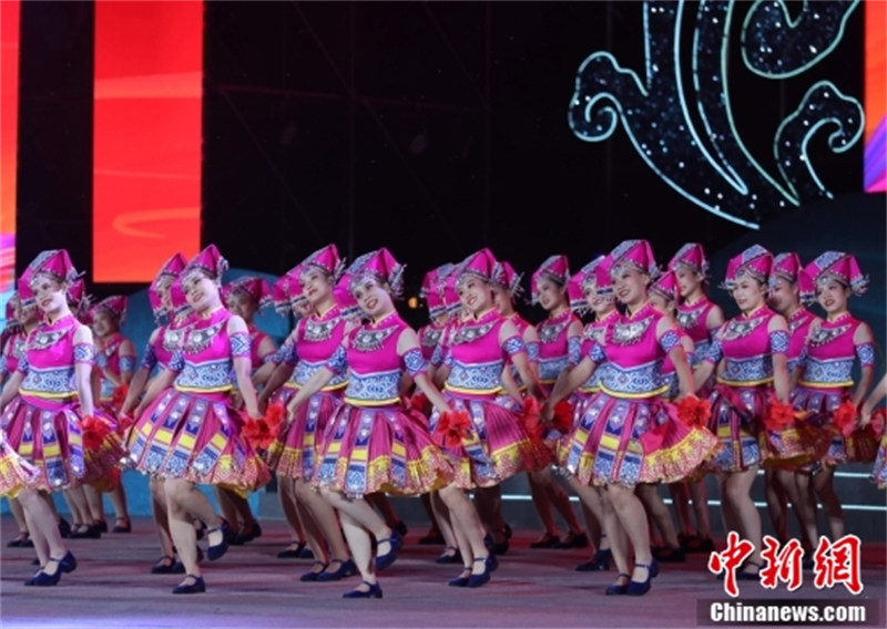 Ningxia : ouverture de la 19e finale du quadrille de rue du « Prix des étoiles » à Yinchuan