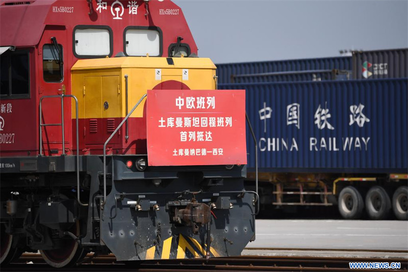 Chine : train de fret Chine-Europe dans le Shaanxi