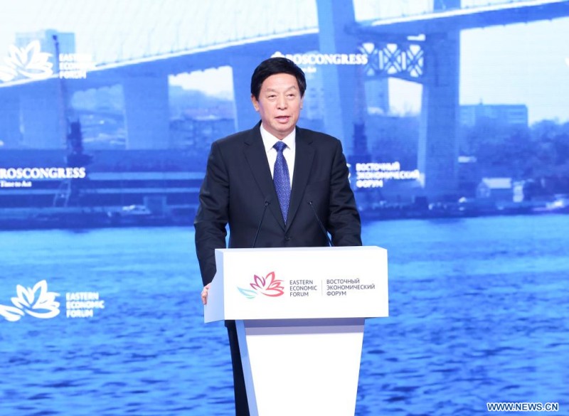 La Chine prône un monde multipolaire et une meilleure coopération en Extrême-Orient, déclare le plus haut législateur chinois
