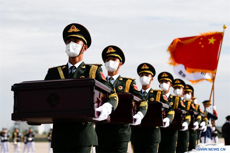 La République de Corée restitue les restes de 88 soldats chinois tués pendant la Guerre de Corée