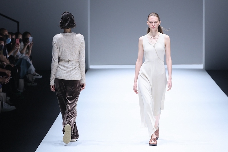 La Semaine de la mode de Shenzhen printemps/été 2023 s'est ouverte