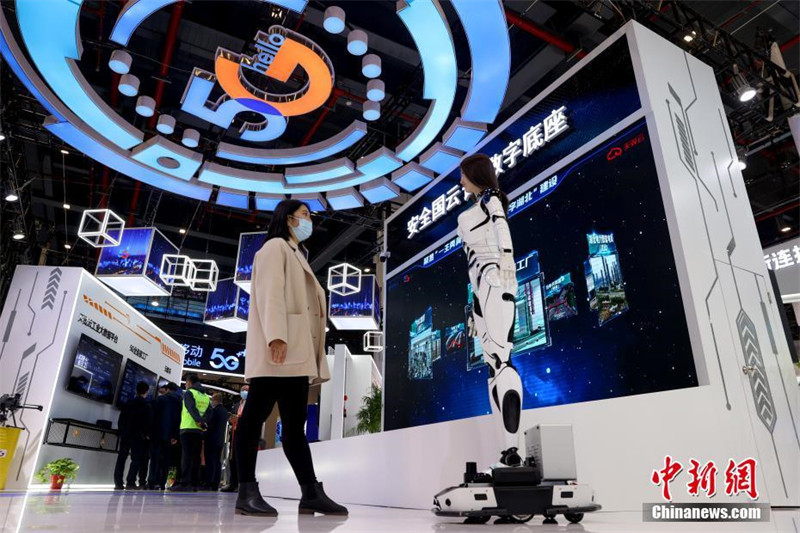 Hubei : ouverture de la Conférence de l'Internet industriel 5G+ de Chine 2022 à Wuhan