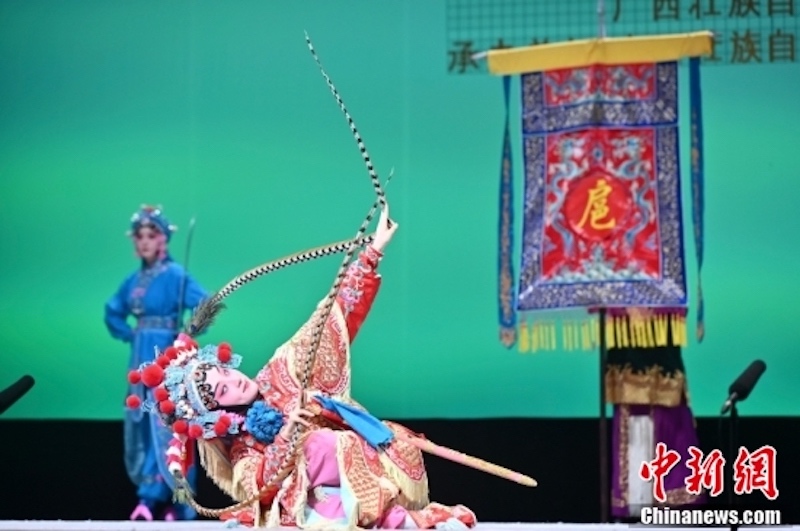 Guangxi : ouverture de la fête nationale 2022 des excellents opéras locaux à Nanning