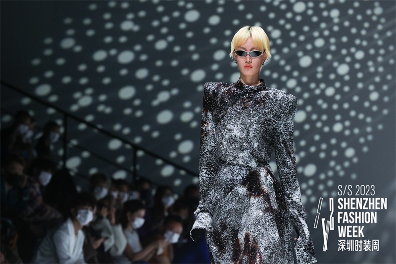 Shenzhen : le marché de l'industrie de la mode moderne représente près de 1 000 milliards de yuans
