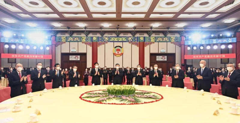 Xi Jinping prononce un discours lors du rassemblement du Nouvel An 2023 organisé par l'organe consultatif politique suprême du pays