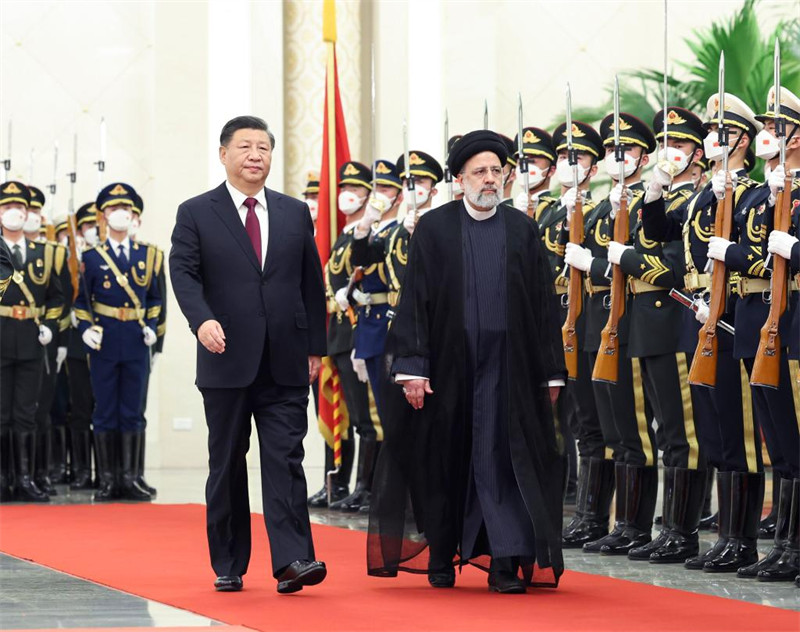 Xi Jinping s'entretient avec le président iranien