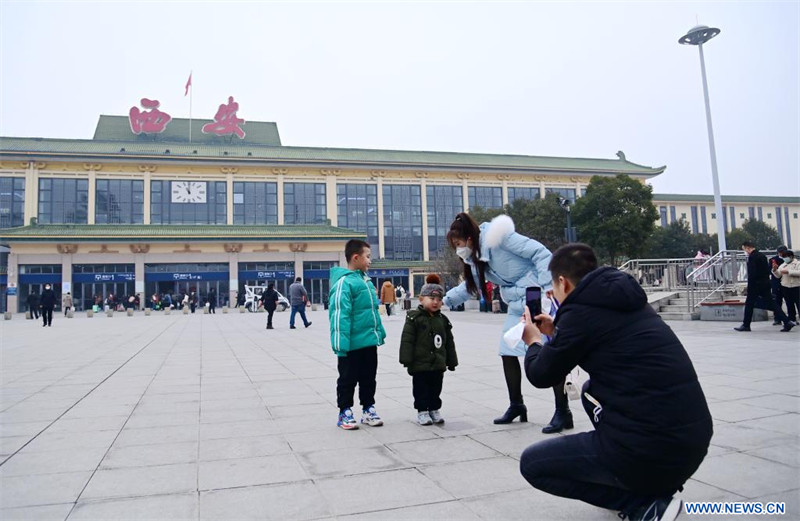 Le pic des voyages de la fête du Printemps en Chine se termine par une reprise des chiffres du transport