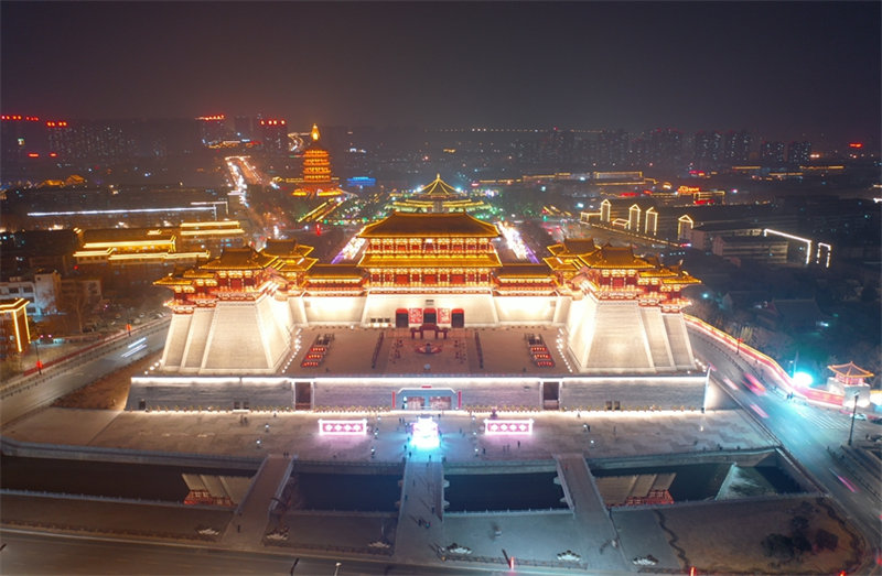 Henan : le 40e festival culturel de la pivoine à Luoyang