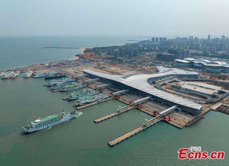 Hainan : le terminal de ferry de Xinhai en construction à Haikou