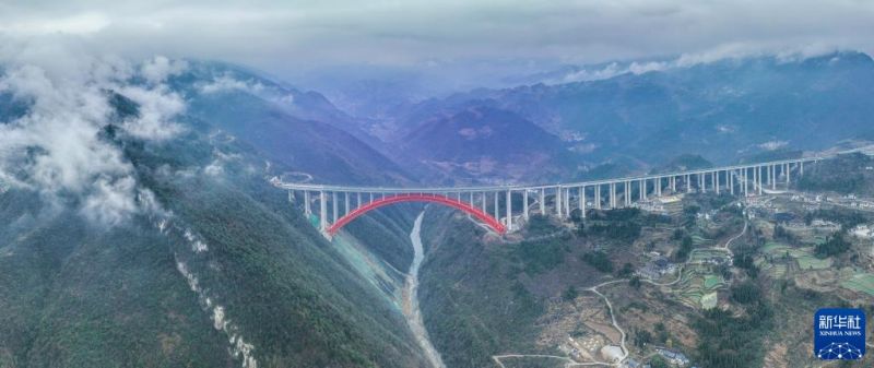 Guizhou : le développement d'une économie de « pont + tourisme »