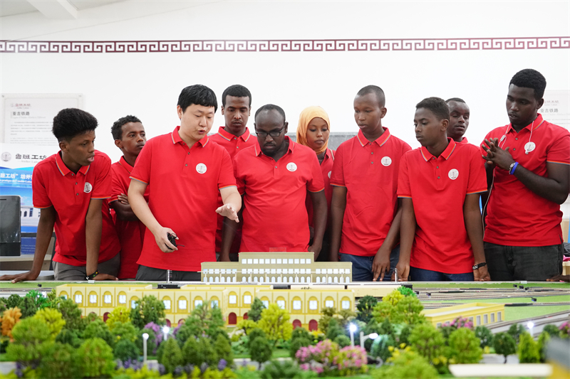 Atelier Luban de Djibouti : l'amitié sino-africaine devient de plus en plus solide