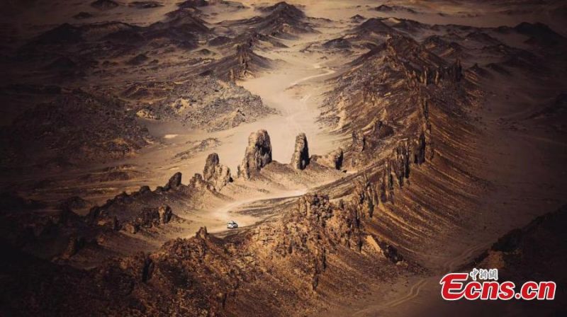 Xinjiang : le paysage de « relief martien » de Yardang, à Dahaidao