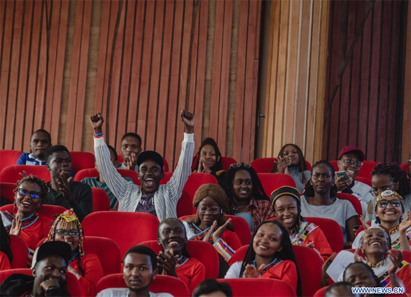 La jeunesse kényane met en valeur ses compétences linguistiques et culturelles dans un concours de langue chinoise
