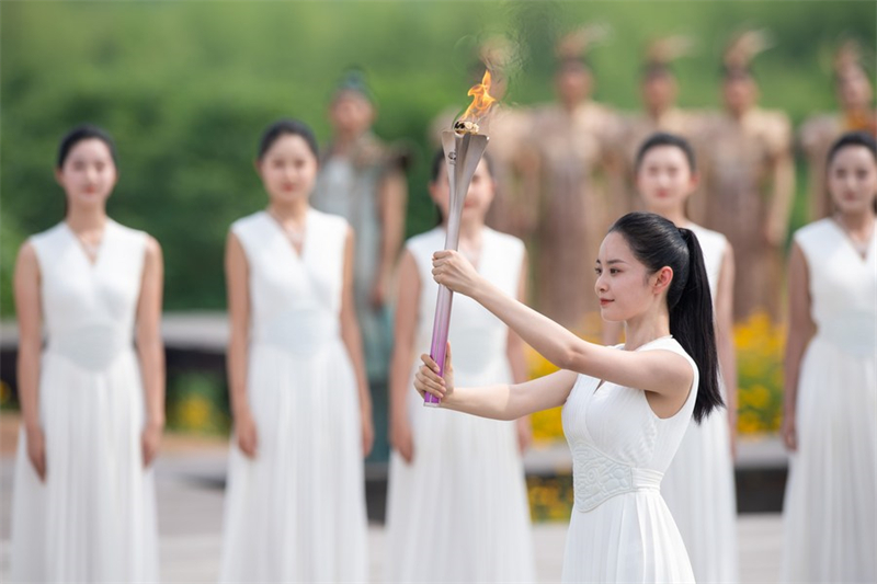 Chine : allumage de la flamme de la 19e édition des Jeux asiatiques à Hangzhou