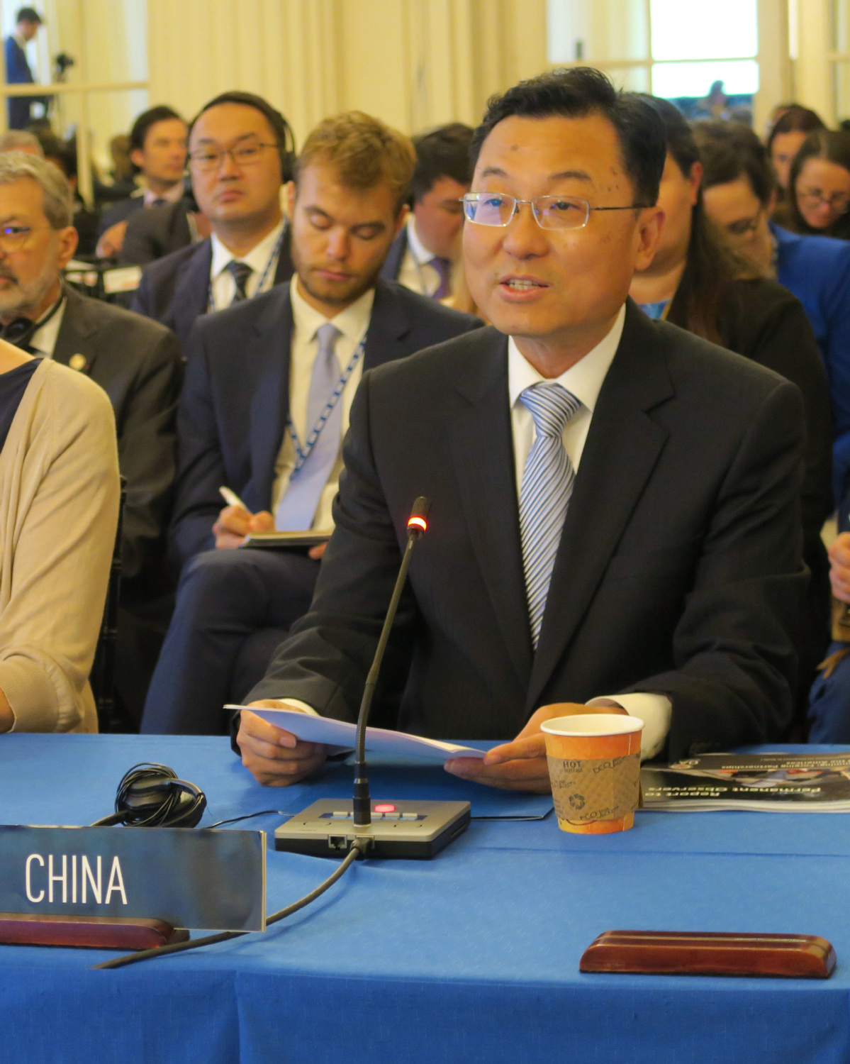 Xie Feng, l'ambassadeur de Chine aux États-Unis, prend la parole lors de la 53e session ordinaire de l'Assemblée générale de l'Organisation des États américains, un événement de trois jours qui s'est terminé le 23 juin à Washington. (Photo / Xinhua)