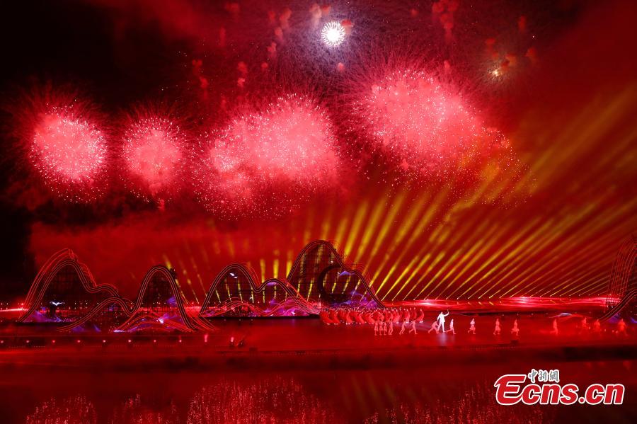 Jiangxi : le grand feu d'artifice de Pingxiang, un véritable festin visuel