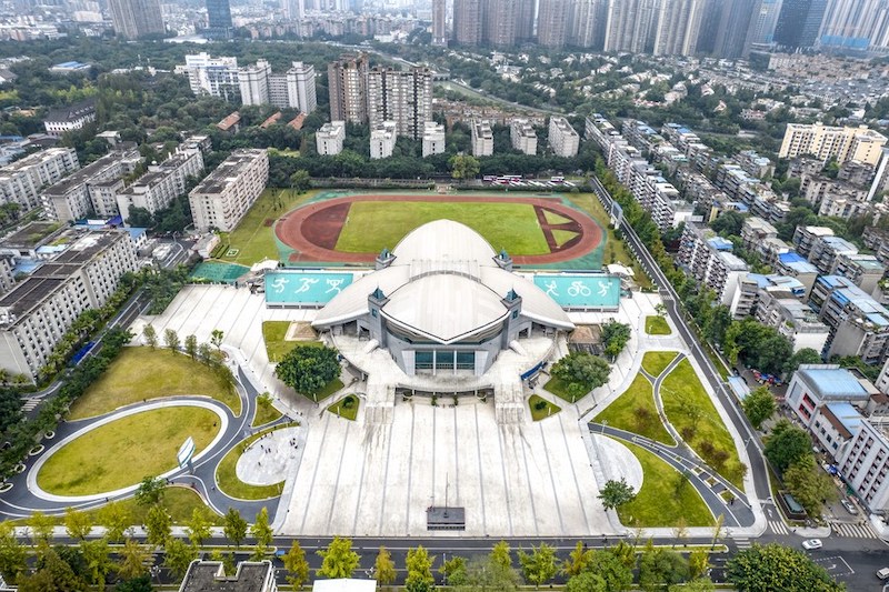 Regard sur les lieux de l'Universiade de Chengdu