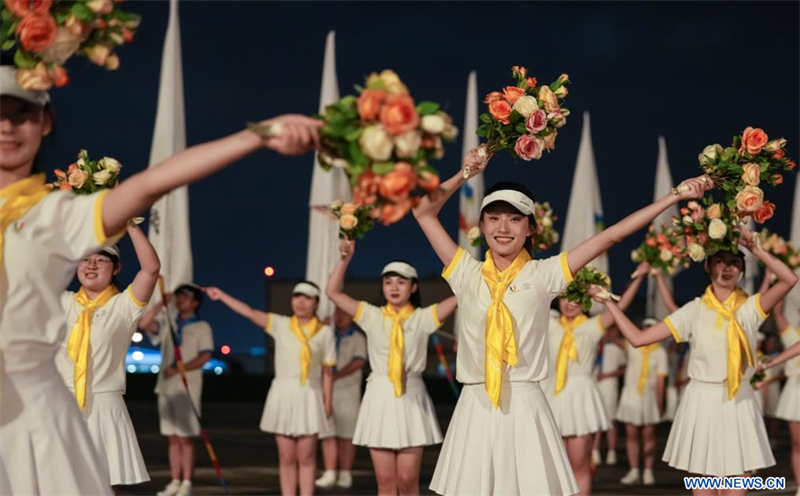 Arrivée du PM géorgien à Chengdu pour les Jeux mondiaux universitaires de la FISU