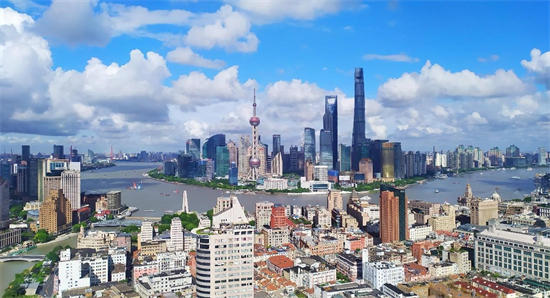 Un paysage urbain de Shanghai, le 17 juillet 2023. (Yang Jianzheng / Pic.people.com.cn)