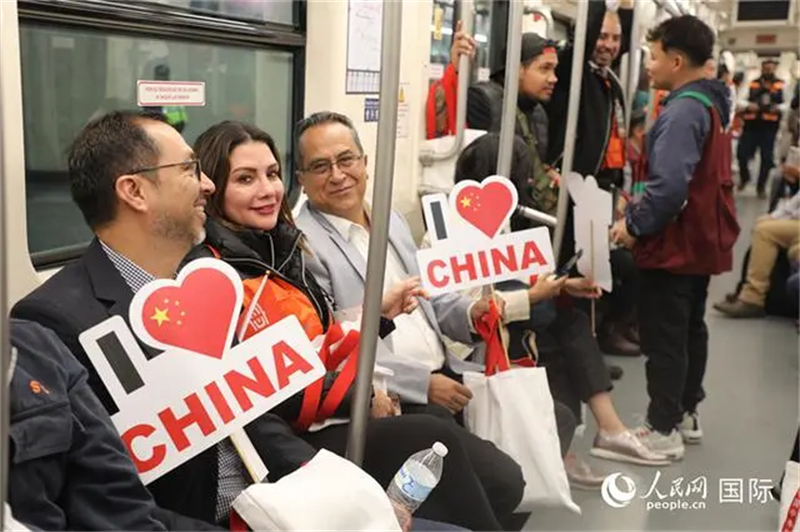 Une entreprise chinoise modernise le métro de Mexico
