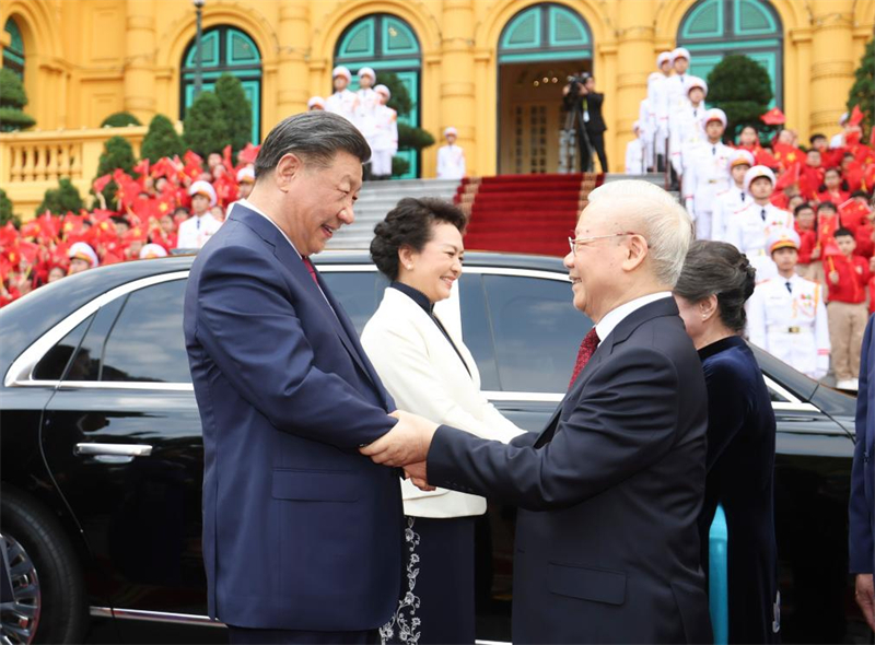 La Chine et le Vietnam conviennent de construire une communauté de destin de portée stratégique
