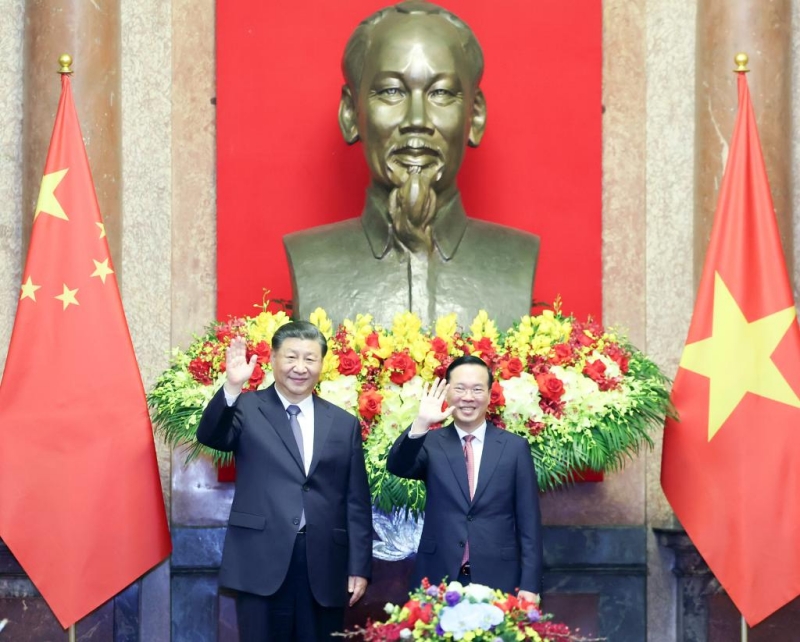 Xi Jinping appelle à l'édification d'une communauté de destin Chine-Vietnam de portée stratégique