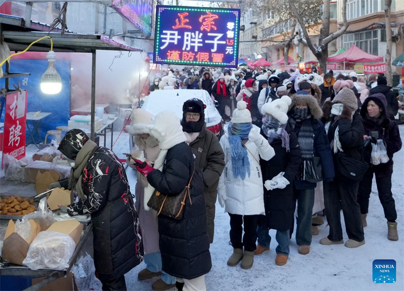 Heilongjiang : les marchés matinaux de Harbin séduisent les touristes