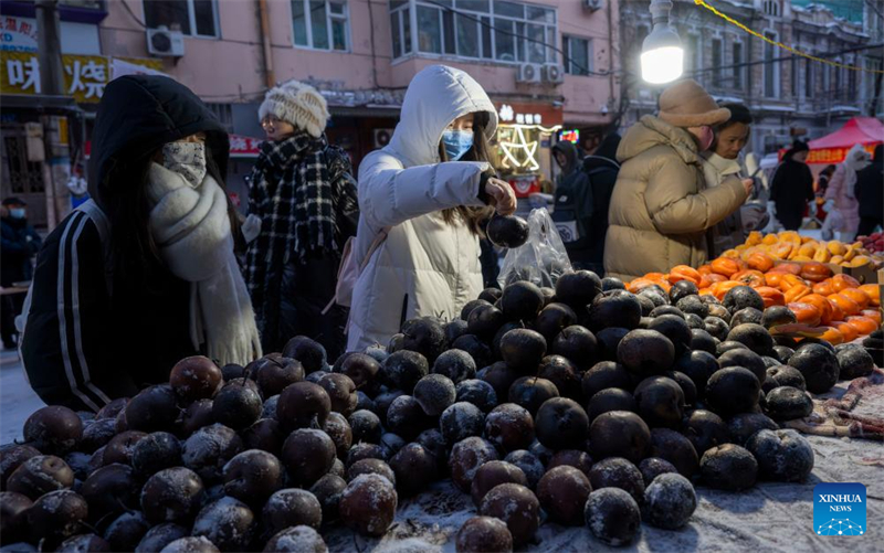 Heilongjiang : les marchés matinaux de Harbin séduisent les touristes