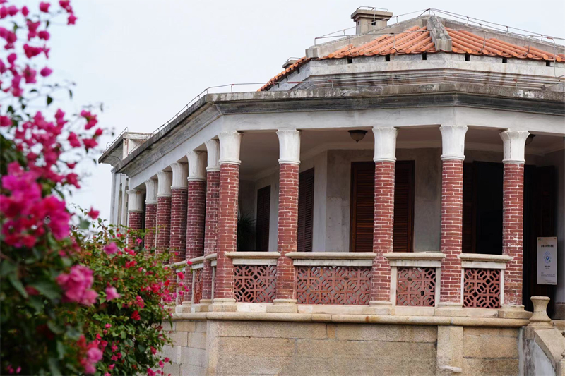 Fujian : à Xiamen, les bâtiments anciens de l'île de Gulangyu témoignent de l'histoire