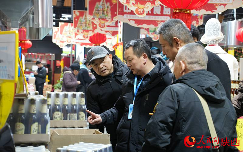 Le train de marchandises Chine-Europe a ramené les premières « marchandises du Nouvel An chinois » de 2024 en Chine