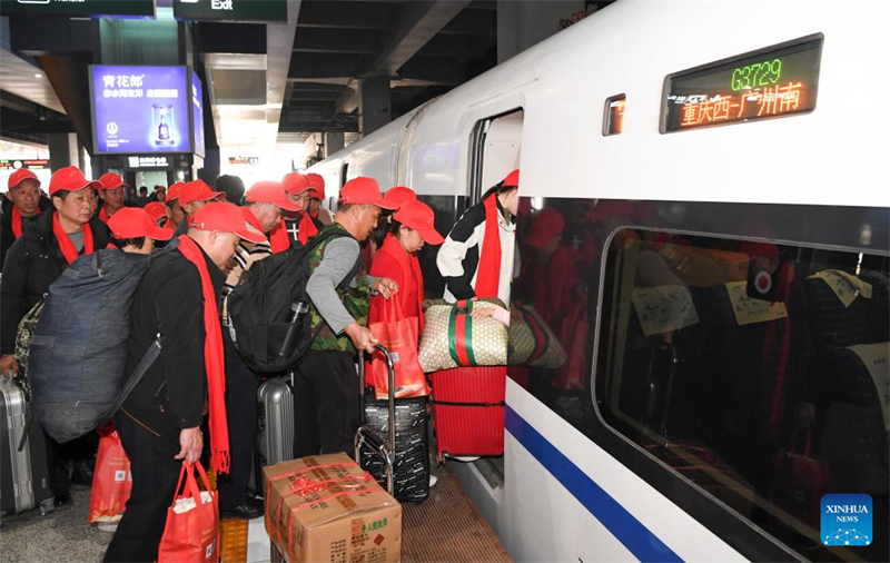 Un train a été affrété à Chongqing pour les travailleurs migrants