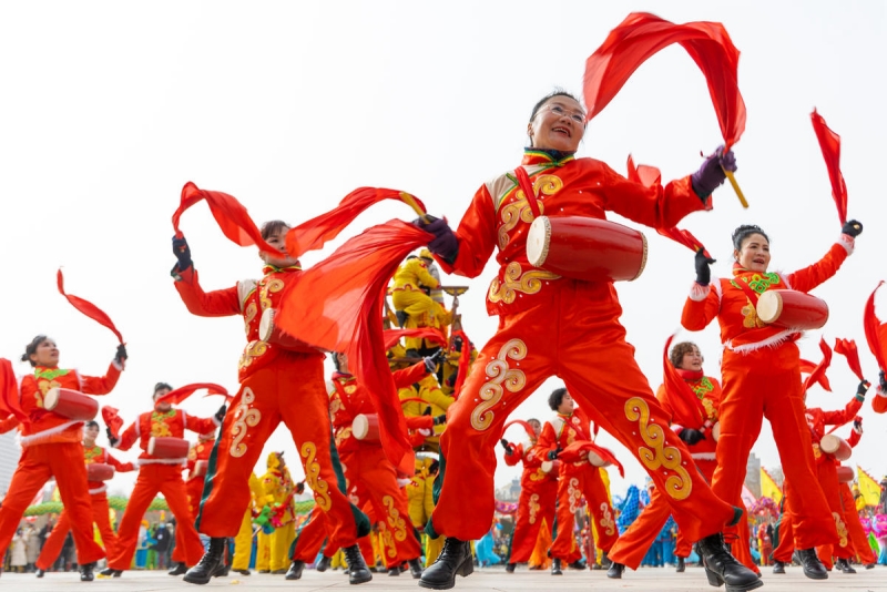 Ganzhou : un spectacle de Shehuo pour accueillir la fête des Lanternes