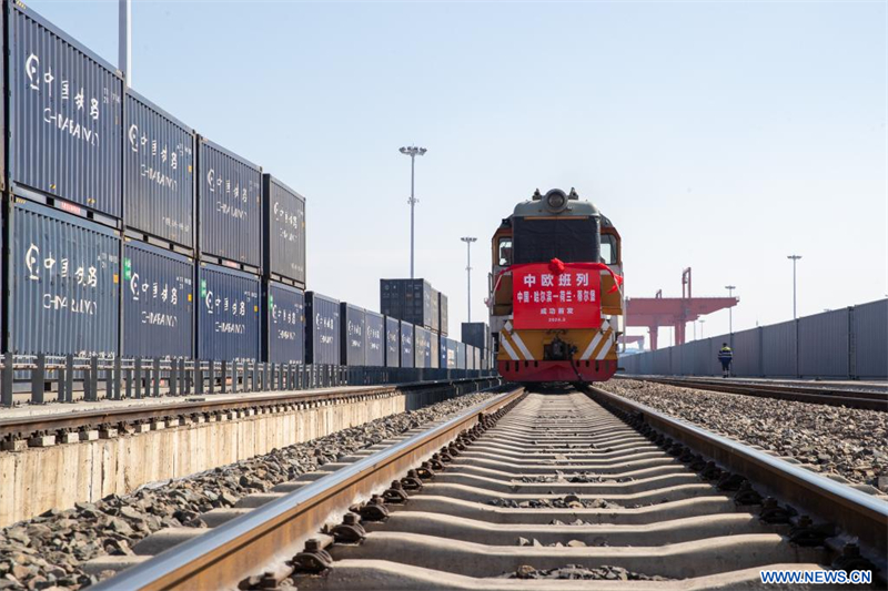 Un service de fret ferroviaire Chine-Europe relie le Heilongjiang aux Pays-Bas