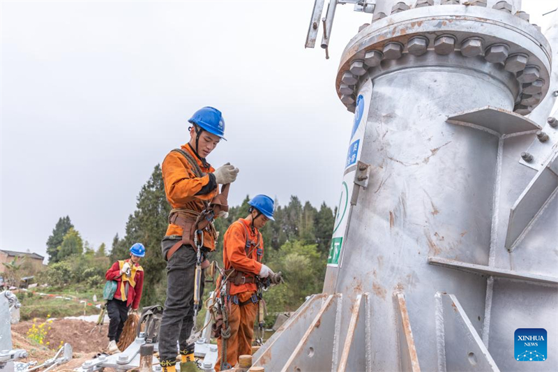 La Chine construit un projet de transmission d'énergie à courant alternatif à ultra-haute tension de 1 000 kV