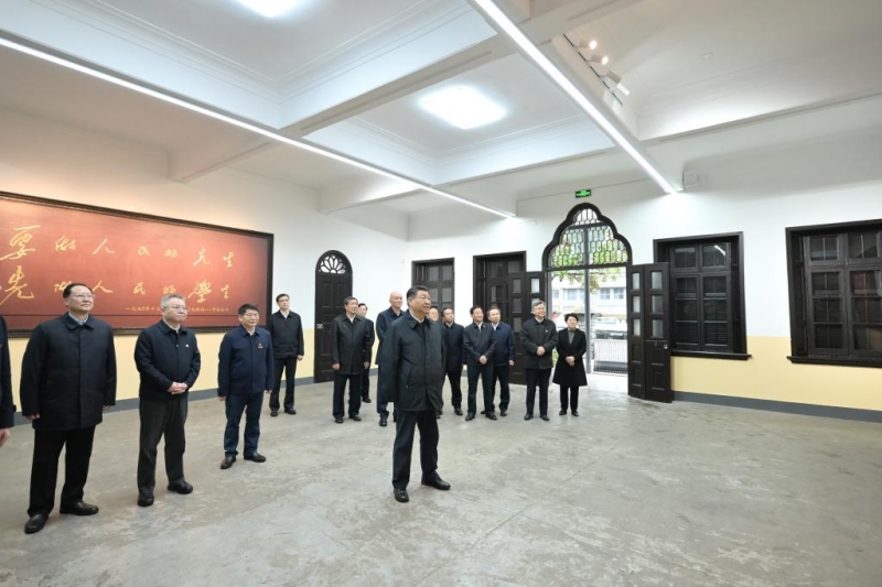 Xi Jinping inspecte Changsha du Hunan