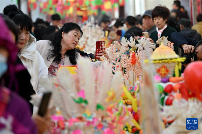 Shanxi : une cérémonie de figurines en pâte dans les montagnes du comté de Lan