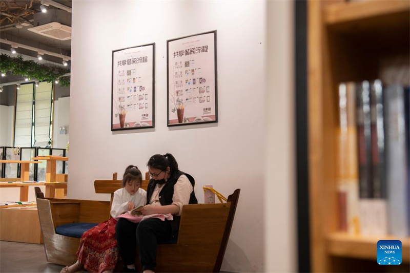 Anhui : la ville de Hefei installe des espaces de lecture dans les communautés et les établissements d'enseignement
