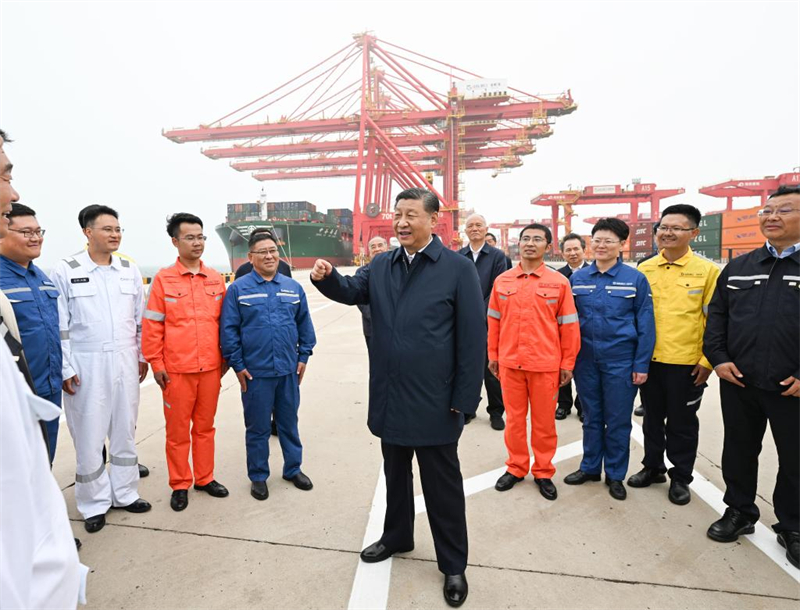 Xi Jinping appelle à poursuivre la réforme pour stimuler la modernisation lors d'une inspection au Shandong