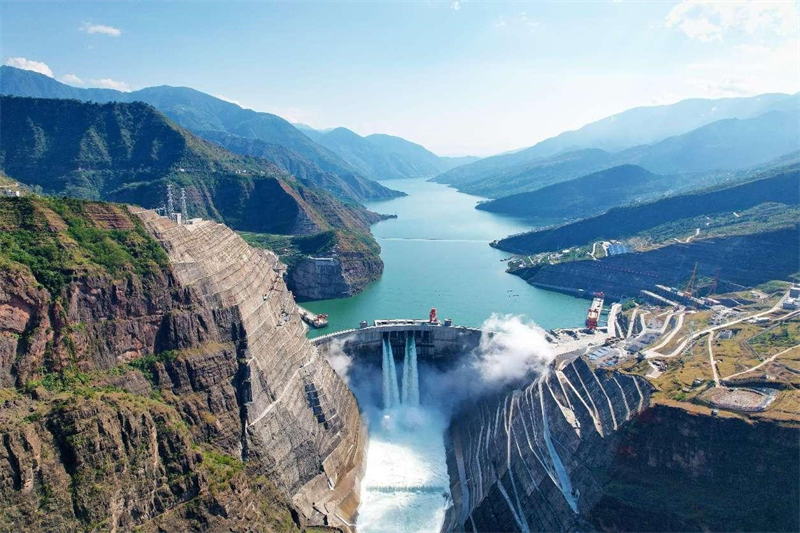 La centrale hydroélectrique de Baihetan. (Ye Keren / Pic.people.com.cn)