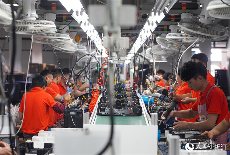 Zhejiang : les commandes à l'exportation de friteuses à air chaud des usines de Cixi ont doublé depuis l'année dernière