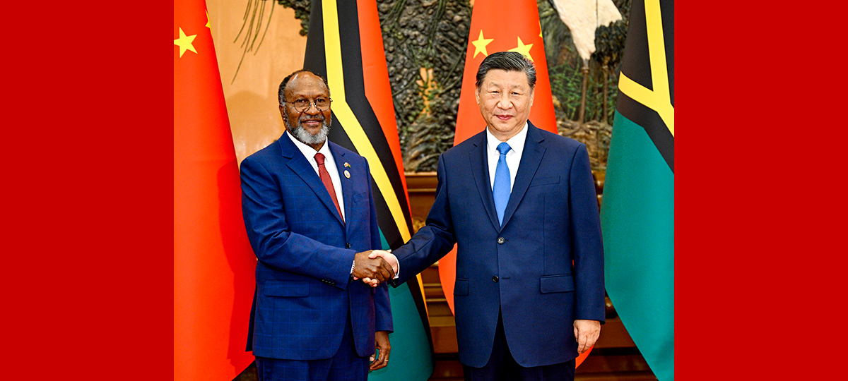 Xi Jinping : la Chine est disposée à construire une communauté d'avenir partagé avec le Vanuatu dans la nouvelle ère
