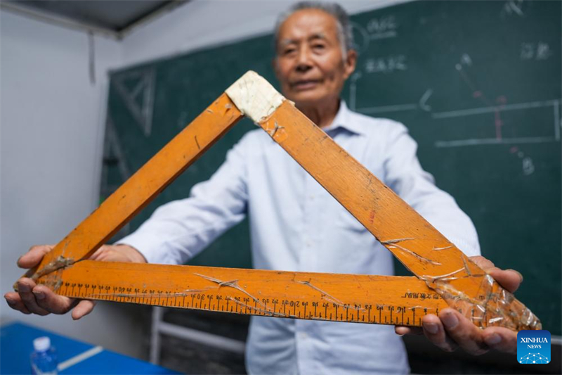 Henan : histoire en photos d'un enseignant qui a consacré toute sa vie à l'éducation