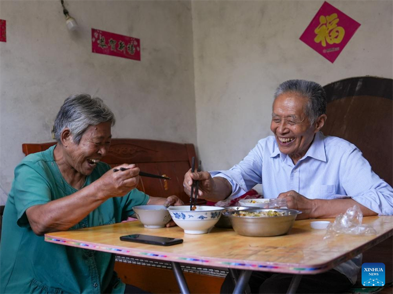 Henan : histoire en photos d'un enseignant qui a consacré toute sa vie à l'éducation