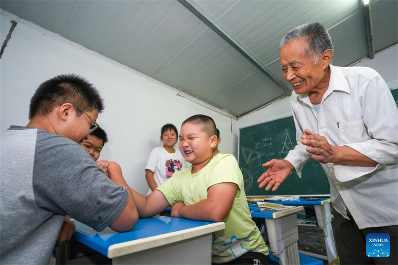 Henan : histoire en photos d'un enseignant qui a consacré toute sa vie à l'éducation