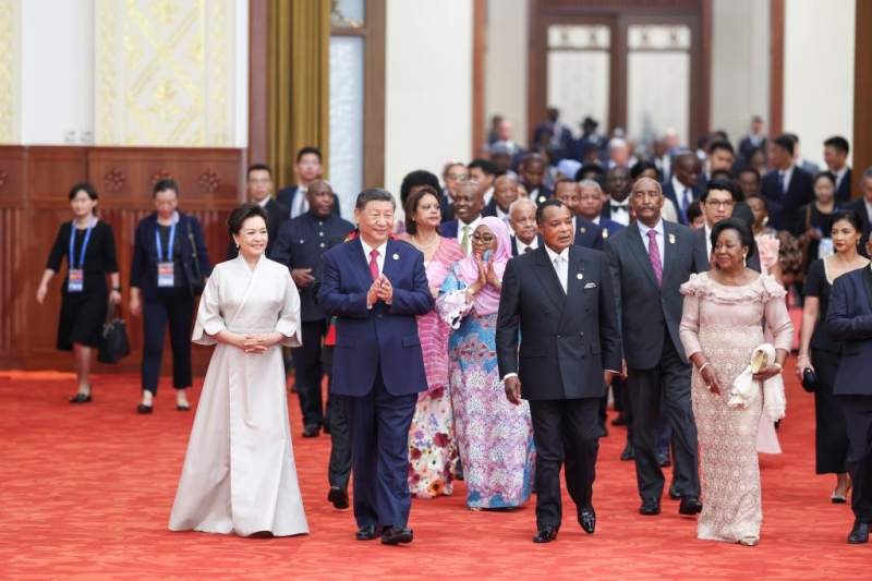 Xi Jinping accueille les dirigeants africains et loue les liens exemplaires entre la Chine et l'Afrique avant le grand sommet